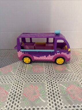 SHOPKINS Sweet Treat Truck